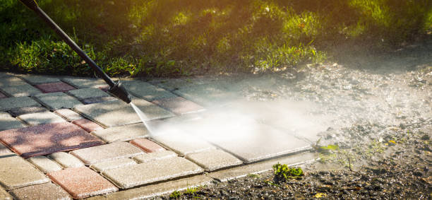 Professional Pressure Washing Services in Clifton, IL
